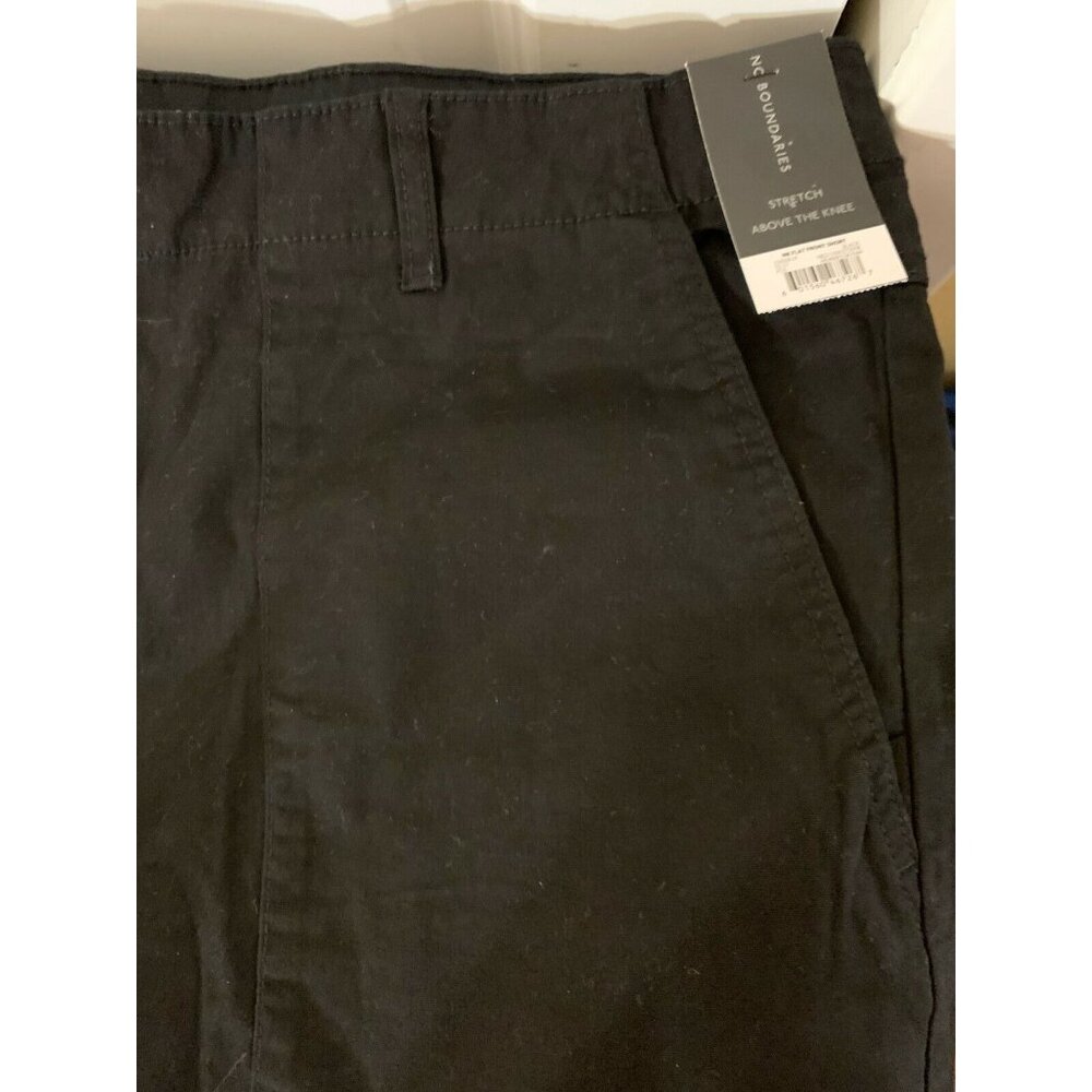 No Boundaries Men's Sz 44 Stretch Flat Front Shorts (Above the‎ Knee) Fray Hem